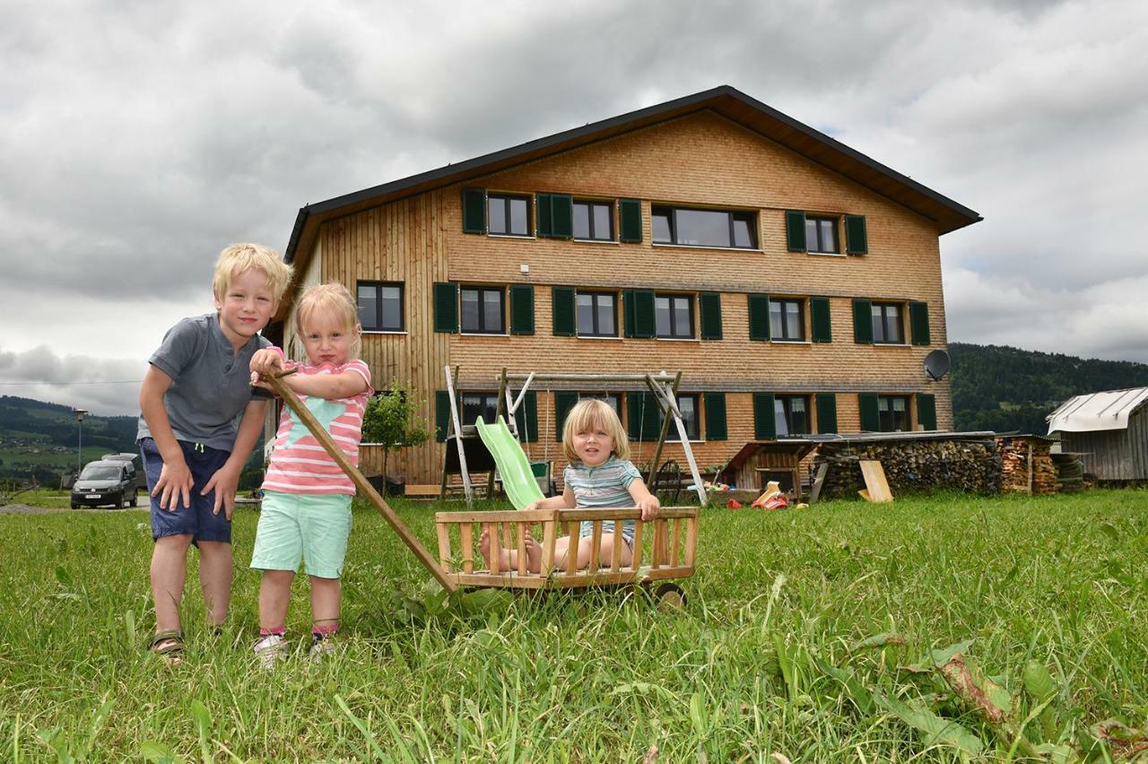 Apartamento Bauernhof Feurstein Andelsbuch Exterior foto